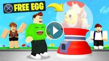 We Found Free Eggs In Adopt Me And Hatched Them Roblox